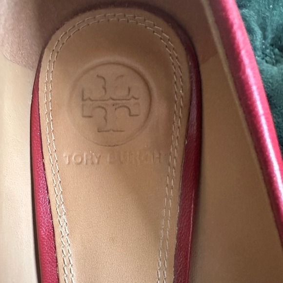 Tory Burch Red Leather Wedge Heels with Gold Logo Size 7.5 - Picture 7 of 9